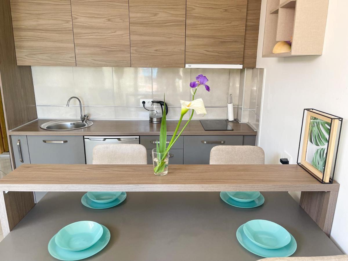 Al Mare Apartment Igalo Ngoại thất bức ảnh