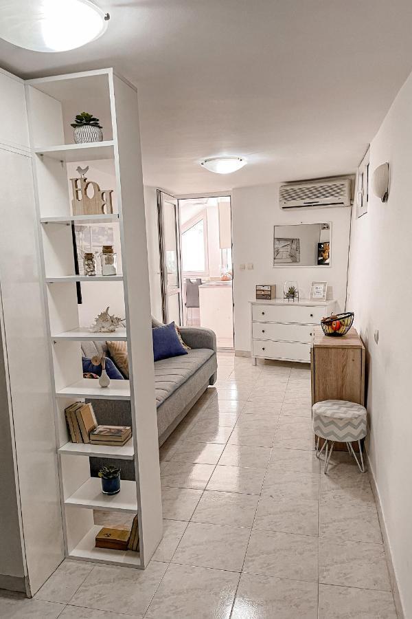 Al Mare Apartment Igalo Ngoại thất bức ảnh