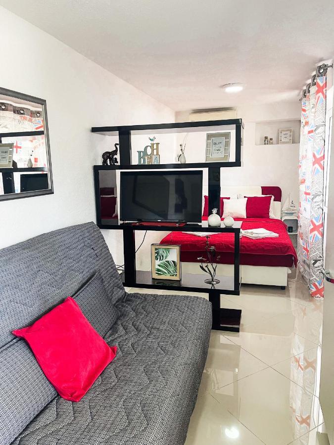 Al Mare Apartment Igalo Ngoại thất bức ảnh