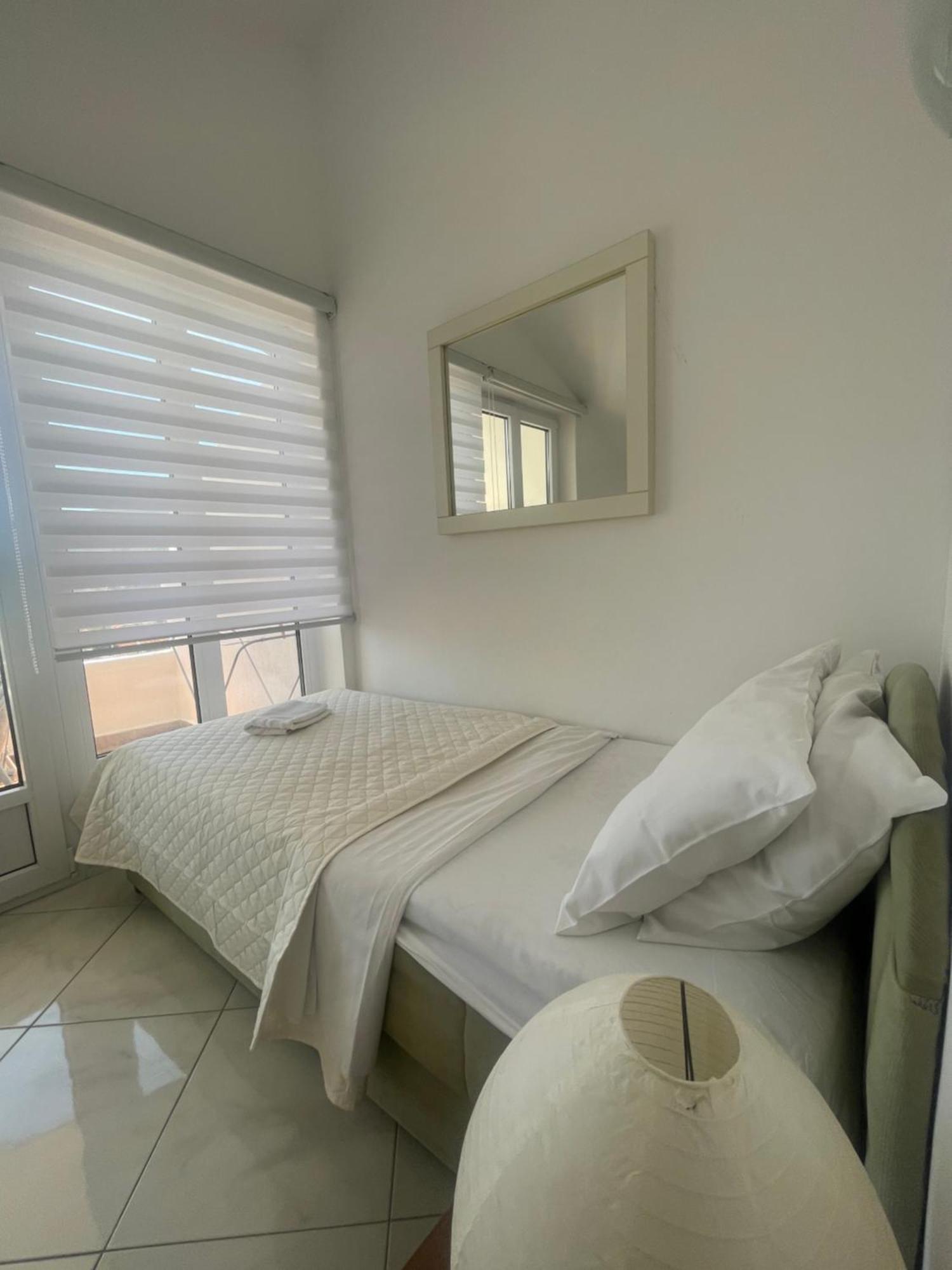 Al Mare Apartment Igalo Ngoại thất bức ảnh